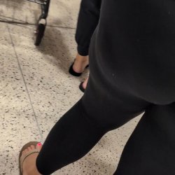 shopping feet 2026-06-20