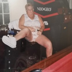 Exposed Retroslut - Linda