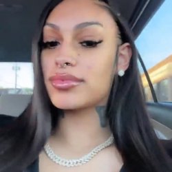 Failed rapper turned OF slut!