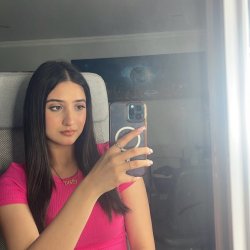 Punjabi baddie sister of cuck bro Text for her snapchat id