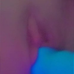 My friend making me cum playing with herself for me