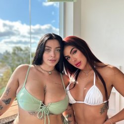 Stef Gordinha Peituda (IG) 2