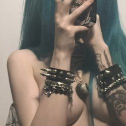 My tits are the altar—your mouth is the offering