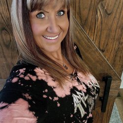 My husband loves to get a video of my freshly creampied pussy
