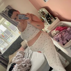 Being pregnant makes me feel sexier and horny