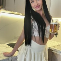🔞 Sexy young perky tits big round ass hot horny tease 🍑🫦💦😈 OF now