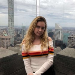 Yummy Taylor Darling