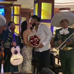 Feliz aniversario mi amor