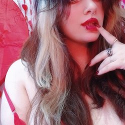 Imagine my lipstick smeared all over you…