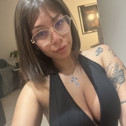 Perfect Latina slut to play with