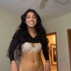 203 - NRI girl stripping on video call