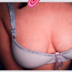 Una nueva novia entregada por su cornudito