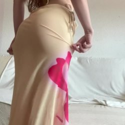 🔞 Young perky small tits big round ass sexy hot horny tease 🍑💦🫦 OF now 😈