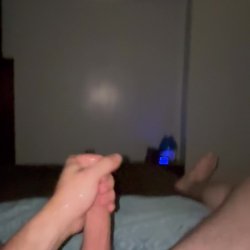 Some piss before cumming
