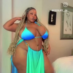 @Cocolate_ZA Thick Fat Ass South African Hoe