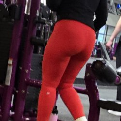 Gym red catches the eyes