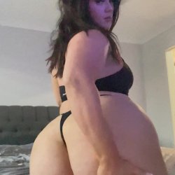 Thick booty