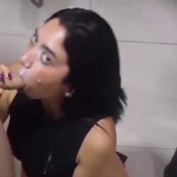 Messy facial
