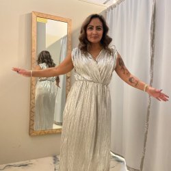 Hispanic milf mom