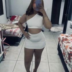 Cavalona do rabo imenso