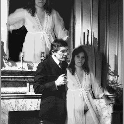 Barnabas Collins takes Cathy to the Dark Shadows