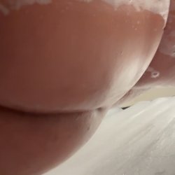 Massive titties