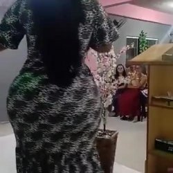 Pastora gostosa com bundão delicioso 🍑😋🤤🔥