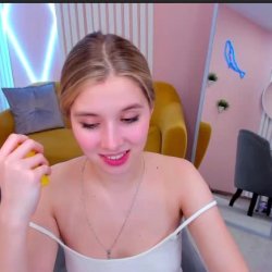 chaturbate milablush (2)
