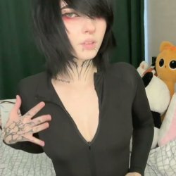 🔞 Sexy tight ass curvy masturbating naked wet pussy 🍑💦 OF now