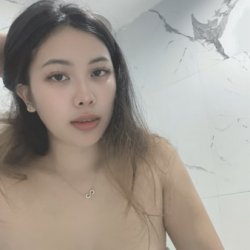 Wanna fuck me raw or use a condom? Choose fast...