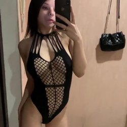Hot Kara Waves Leaks 18+