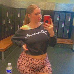 Exposing my PAWG coworker