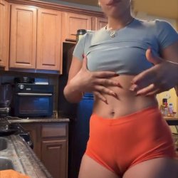 Latina Live Pussy Print [Updated]