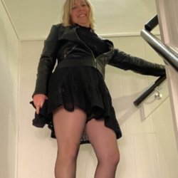 Lost chatpic slut Rose 2