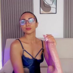 Kelsey_Foxyy 2025-03-19 17_17