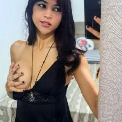 Novinha puta safada magrinha gotica da bucetinha apertada vazada! novos videos amador caiu na rede