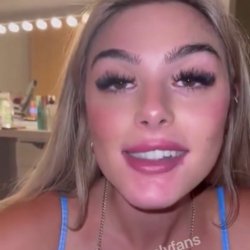 pretty blonde teen makes blowjob