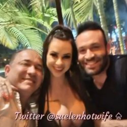 Depois de tomar umas cervejas com marido ea esposa puta eles fui por motel comedor mete gostosasafda