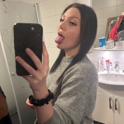 Innocent swedish teen leaked snapchat nudes pt.7 😈