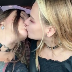 Stunning Lexi+Betty Leaks 18+