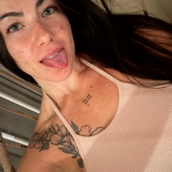 Do you wanna workout with me this evening Honey