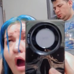 Cojiendo en el baño mi esposa y yo dando la detonada de su vida un rapidin en baño de mis suegros