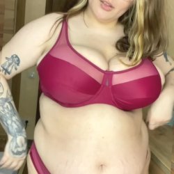 🔞 big boobs nasty slut masturbating shaved pussy nude 🍑💦 OF