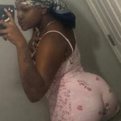 Fuck the pudding out her fudge hole