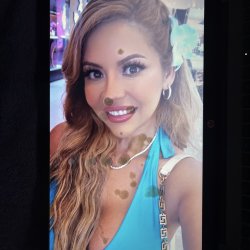Pretty Face Latina MILF Zulema la mama de Ayelen cock cum and piss tribute #? (Mother’s Day edition)