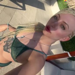 Take a good look at your goddess