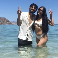Corno feliz com a novinha sem saber que ela e uma putinha safada! amador, vazou, vazados, erome