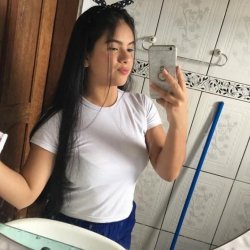 Novinha leva gozada dentro da buceta, amigo fica preocupado se vai ser pai