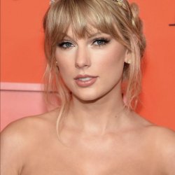 Taylor Swift Cum Tribute 4