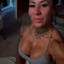 Fuck a gym girl raw like it's your last day on earth
